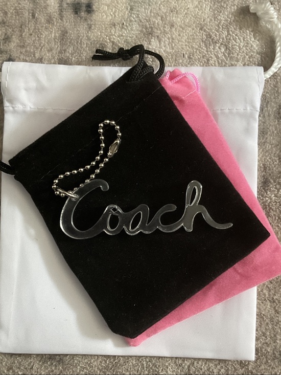 Coach Accessories - Coach Poppy Script Logo Key Charm